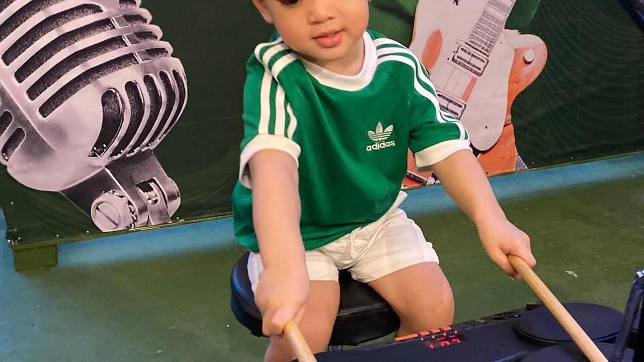 Potret Gin Dirga, Anak Gilang Dirga Main Drum, Makin Gede Makin Ganteng