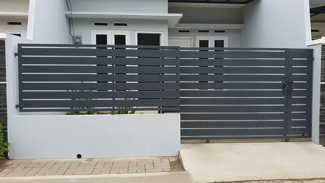 Pagar Rumah Anti Maling Berbahan Hollow Galvanis Kuat