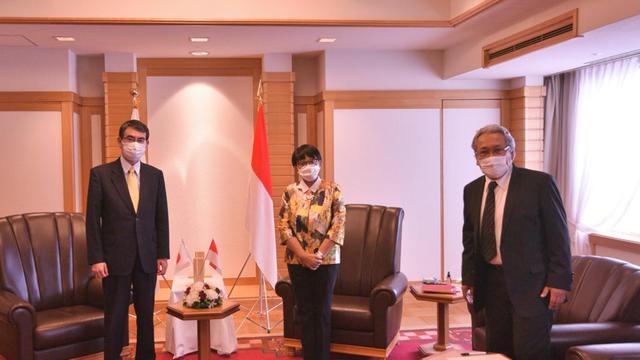 Menlu Retno menyepakati kerja sama di bidang kesehatan dalam kunjungannya ke Jepang.