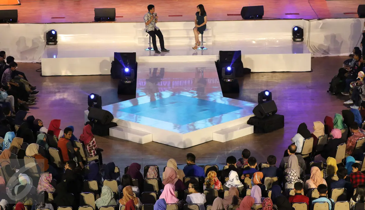Suasana saat Emtek Goes to Campus (EGTC) 2017 di Malang Wakil Direktur Utama Emtek, Sutanto Hartono,menjadi pembicara, Jawa Timur, Rabu (3/5). (Liputan6.com/Helmi Afandi)