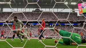 Inggris Bangun Mental Baja, Harapan Juara Kembali Membara