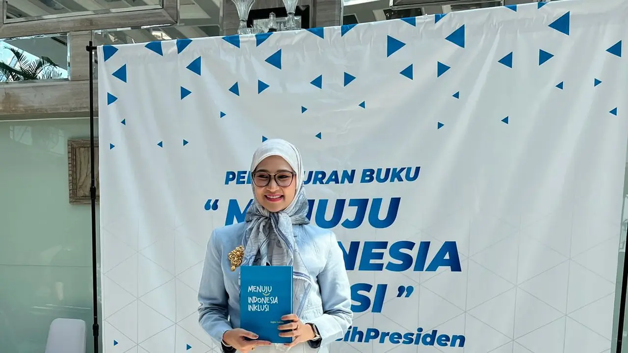 Angkie Yudistia Ajak Semua Pihak Berpartisipasi Wujudkan Indonesia Ramah Disabilitas Melalui Buku Keempatnya.