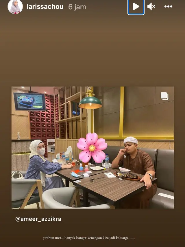 Unggahan Larissa Chou bersama Ameer Azzikra. (Foto: Instagram @larissachou)