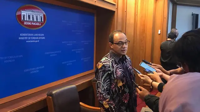 Juru bicara Kementerian Luar Negeri dalam press briefing pada Jumat, 26 Juli 2019 (Liputan6.com / Aqilah Ananda Purwanti)