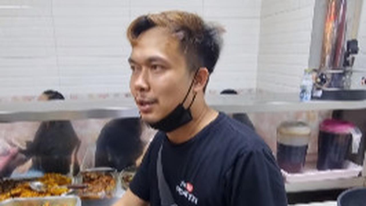 Kerja jadi Pelayan Bakso di Jeddah