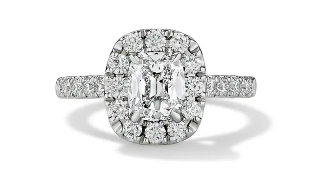 Classic Halo Pavé Engagement Ring dari Henri Daussi