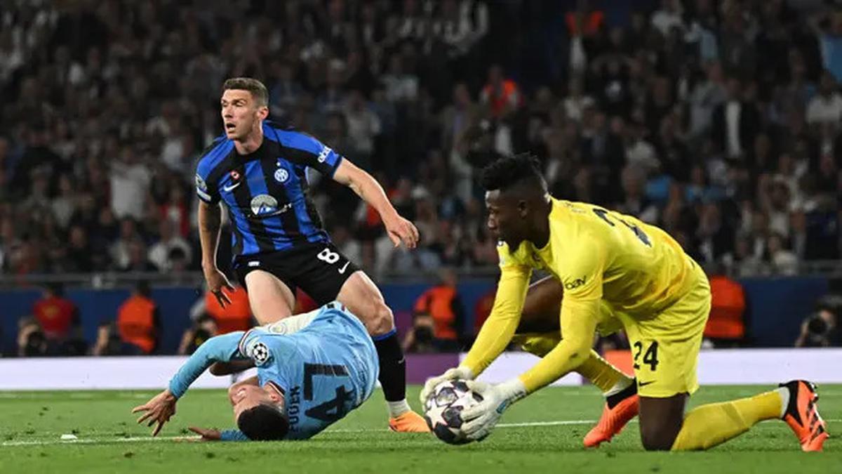 Kutukan Final Eropa untuk Andre Onana, Pertanda MU Bakal Kalah di Final Liga Europa 2024/2025?