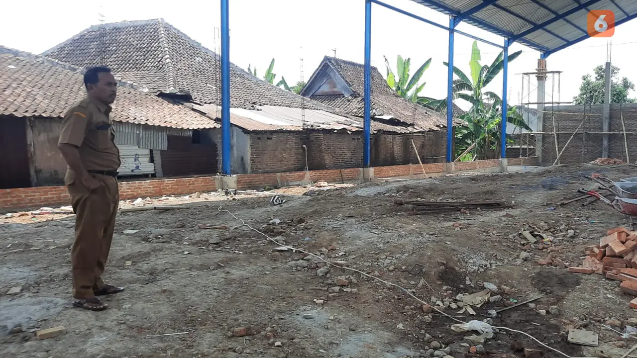 Bangunan Belum Berizin di Sukoharjo Diprotes Warga Karena Tutup Saluran Air