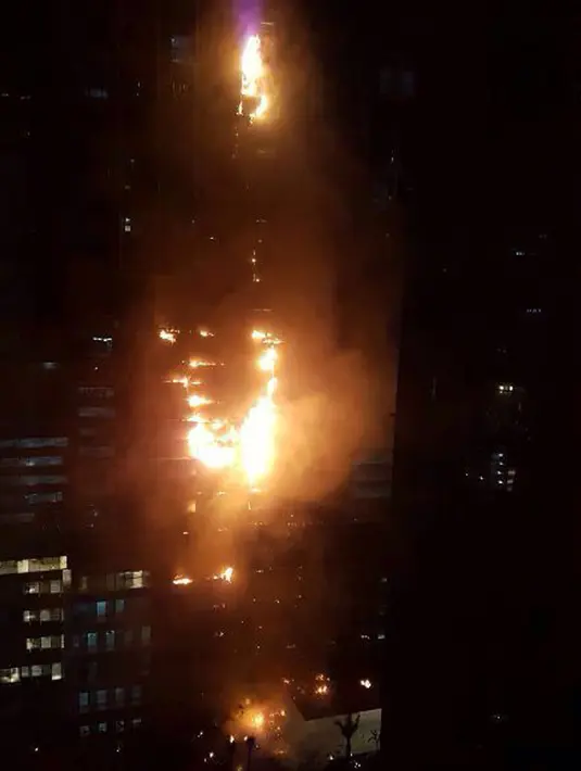 Kebakaran terjadi di Gedung Neo Soho, Jakarta Barat, Rabu (9/11). (Istimewa)