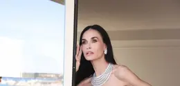 Melihat penampilan Demi Moore selama Festival Film Cannes 2026 (@demimoore)
