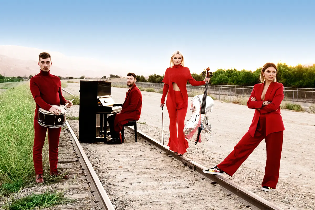 Clean Bandit - Julia Michaels