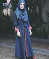Paras cantik Alyssa Soebandono memang tak diragukan lagi. Gaya berhijabnya yang simple ini juga berhasil banget bikin hati adem. Pasalnya, gaya istri Dude Harlino ini santun banget. (Instagram/ichasoebandono)