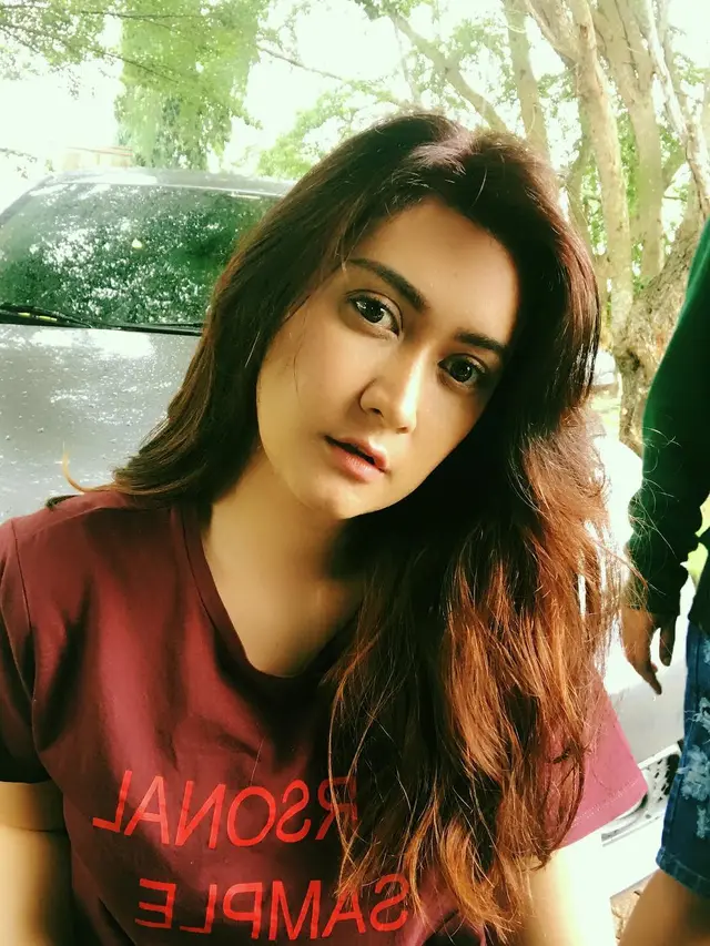 [Bintang] Nafa Urbach