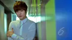 Lee Jeong Hoon, mantan personel boyband HITZ saat mendatangi kantor Liputan6.com, di SCTV Tower, Jakarta, Kamis (15/4/2015). (Liputan6.com/Faisal R Syam)