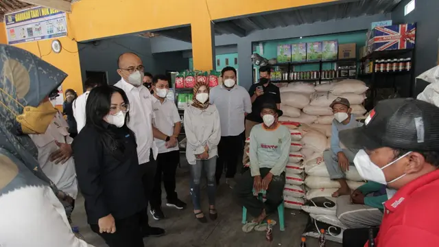 PT Pupuk Indonesia (Persero) mengimplementasikan aplikasi Retail Management System (RMS) atau Rekan.