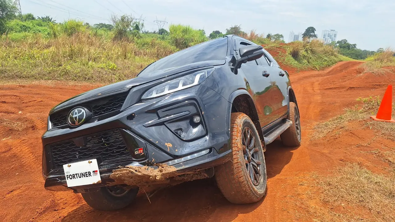 Toyota Fortuner Baru Diajak Blusukan ke Jalur Off-Road, Bagaimana Performanya? (Arief A/Liputan6.com)