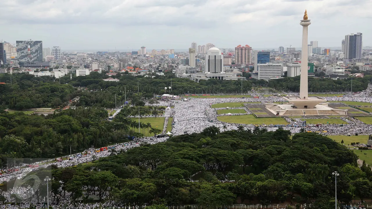 20161202-Aksi-Damai-2-Desember-Jakarta-Monas-FP