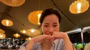 Liburan ini sekaligus memperlihatkan bahwa kecantikan Lim Ji Yeon tidak hanya bergantung pada makeup atau styling mewah. Dengan kulit yang terawat, senyum hangat, dan rasa percaya diri yang tinggi, bintang My Royal Nemesis itu tetap memancarkan pesona yang memikat bahkan saat tampil sesederhana mungkin. [@limjjy2]