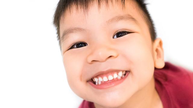 Terlalu Malas Menyikat Gigi, Bocah Ini Alami Hal Tak Terduga