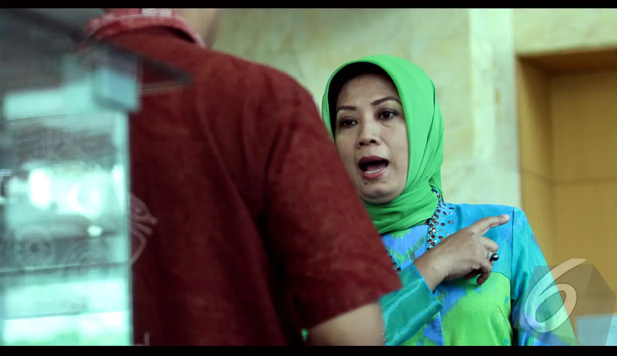 Elly Halimah merupakan istri dari Bupati Bogor, Rachmat Yasin. Rachmat dalam kasus ini juga telah menyandang status tersangka, Jakarta, Rabu (13/8/2014) (Liputan6.com/Faisal R Syam)