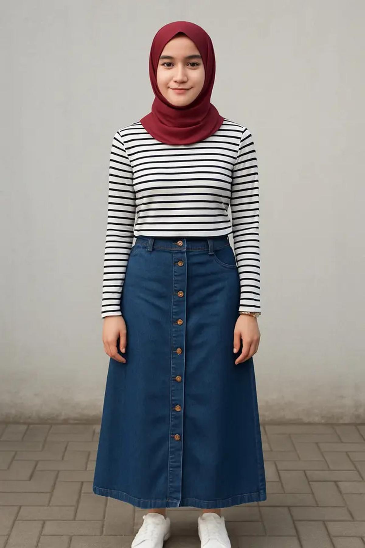 7 Referensi Outfit Rok Jeans Hijab yang Timeless, Tampil Trendy Sepanjang Masa