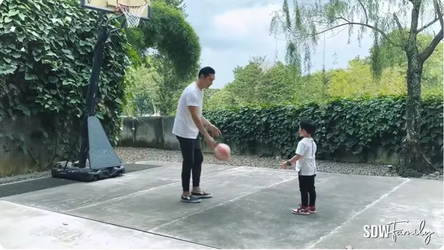 7 Momen Harvey Moeis Syuting Iklan Ferrari Roma, Pernah Jadi Brand Ambassador