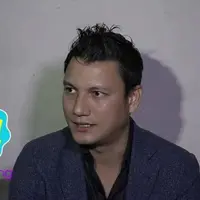 Christian Sugiono sedang fokus menjalani bisnis media online. Bahkan, ia rela lembur untuk keberhasilan bisnisnya.