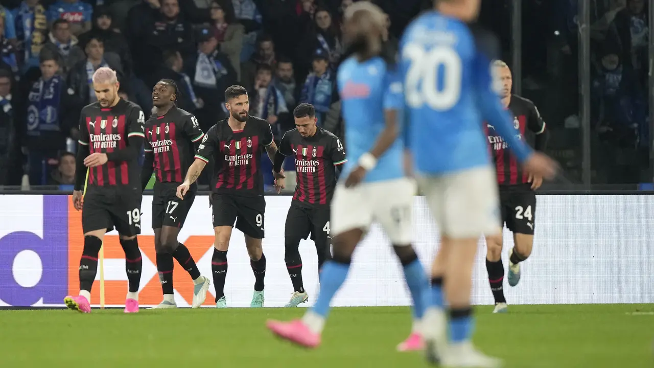 FOTO Napoli Vs AC Milan