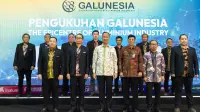 Menteri Perindustrian Agus Gumiwang Kartasasmita saat mengukuhkan Asosiasi Gabungan Industri Aluminium Indonesia (GALUNESIA) di Jakarta, Rabu (14/6/2023).