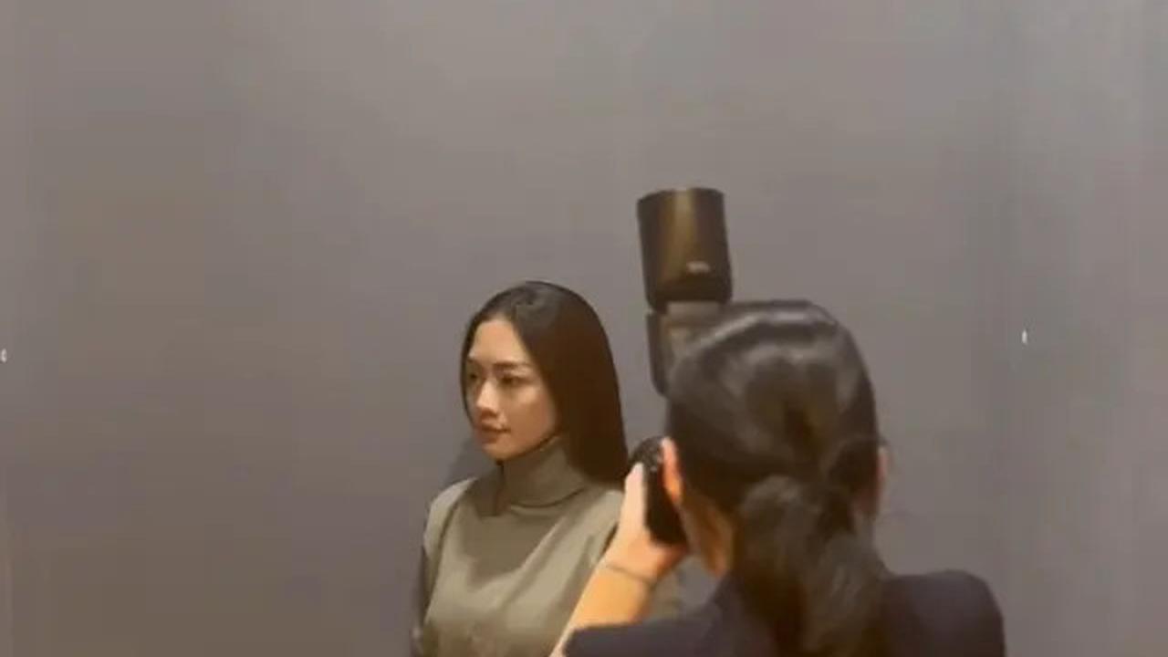 7 Potret Ririn Dwi Ariyanti dan Jonathan Frizzy ke Korea, Kompak Operasi Kecantikan