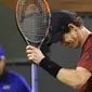 Andy Murray dikalahkan Vasek Pospisil 4-6, 6-7(5) pada babak kedua BNP Paribas Open 2017, Indian Wells, Minggu (12/3/2017) siang WIB. (AP Photo/Mark J. Terrill)