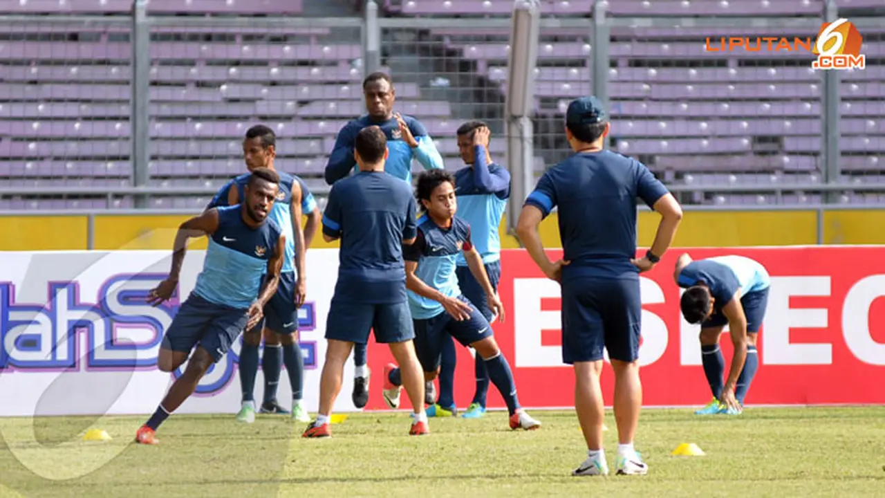 timnas-latihan-galeri-4-131014b.jpg