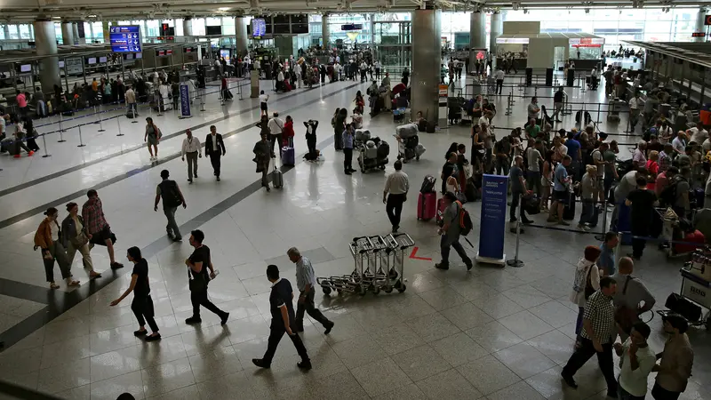 Bandara Ataturk di Turki. (Reuters)