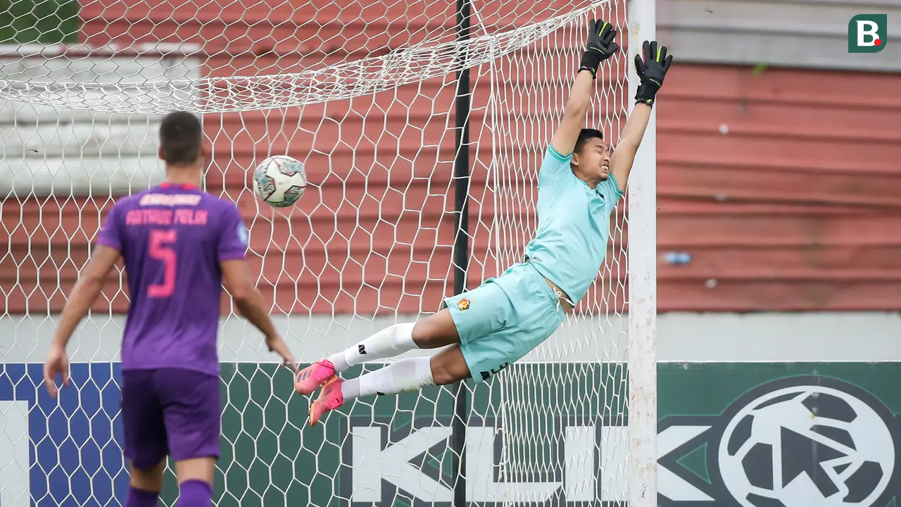 Foto: Dua Gol Bola Mati Jaja ke Gawang Persik Kediri Jauhkan Madura United dari Zona Degradasi di Pekan ke-13 BRI Liga 1