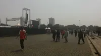 Sambut Pelantikan Jokowi, Warga Penuhi Monas