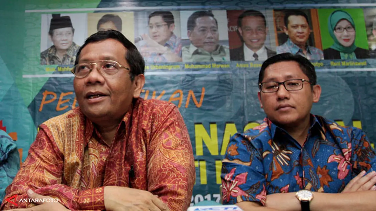 mahfud-anas-130223b.jpg