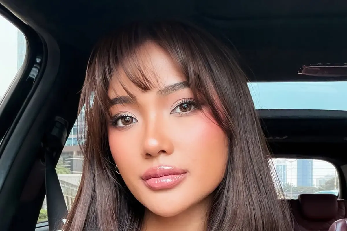 Manisnya Marion Jola dengan Poni Baru, Pancarkan Pesona Eksotis dan Glowing