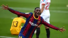 Dalam sebuah skema permainan, bukan hanya striker yang mampu mencetak gol dan mampu membahayakan pertahanan lawan. Sosok pemain sayap kanan juga sangat berperan besar sebagai pembeda. Berikut 5 sayap kanan termahal di dunia higga saat ini. (AFP/Cristina Quicler)
