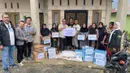 Ribuan paket makanan siap saji, sembako, obat-obatan, dan air mineral diserahkan BRI Peduli untuk membantu memenuhi kebutuhan dasar warga di lokasi banjir. Foto: BRI