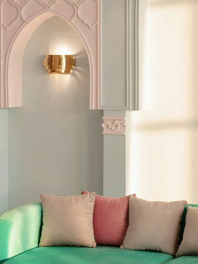 Apakah Pink dan Hijau Serasi dalam Interior? Ini Menurut Konsultan Warna Profesional