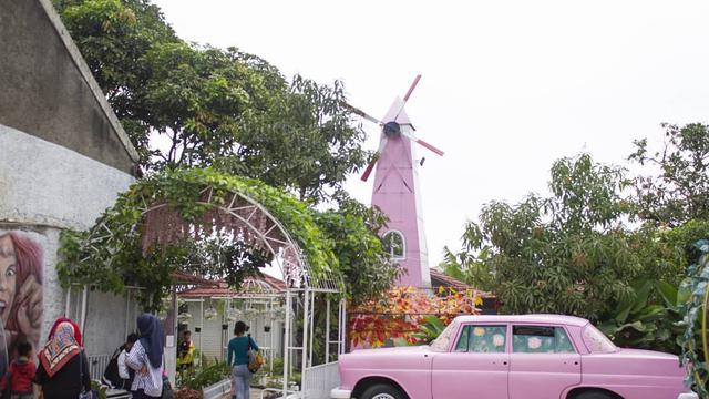 Taman Peri Bandung