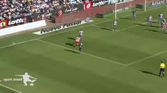 Atletico Madrid sukses membungkam Deportivo La Coruna 2-1 di Stadion Municipal de Riazor, Sabtu (18/4/2015) malam WIB.
