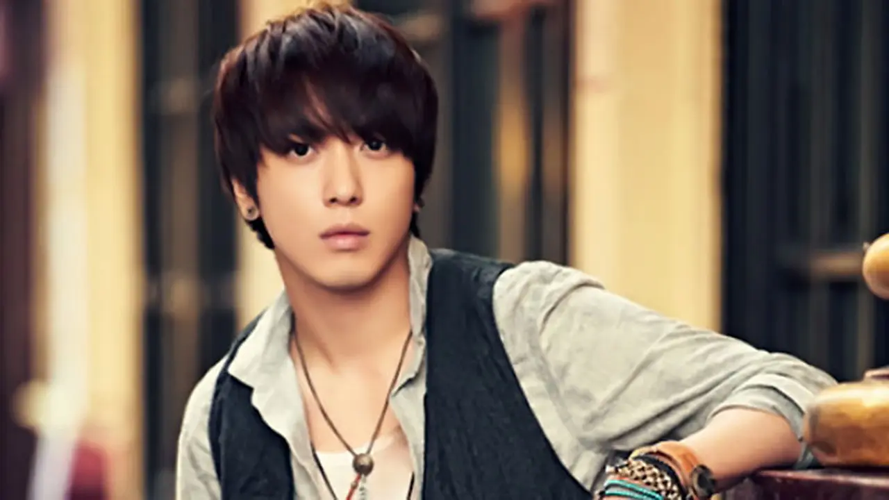 jung-yong-hwa-131008b.jpg