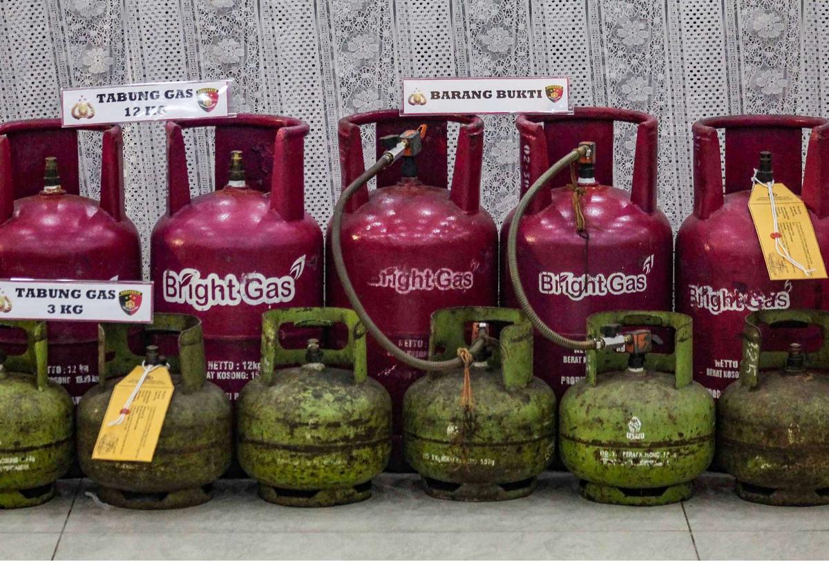 Polisi bongkar kasus pengoplosan gas LPG 3 kg