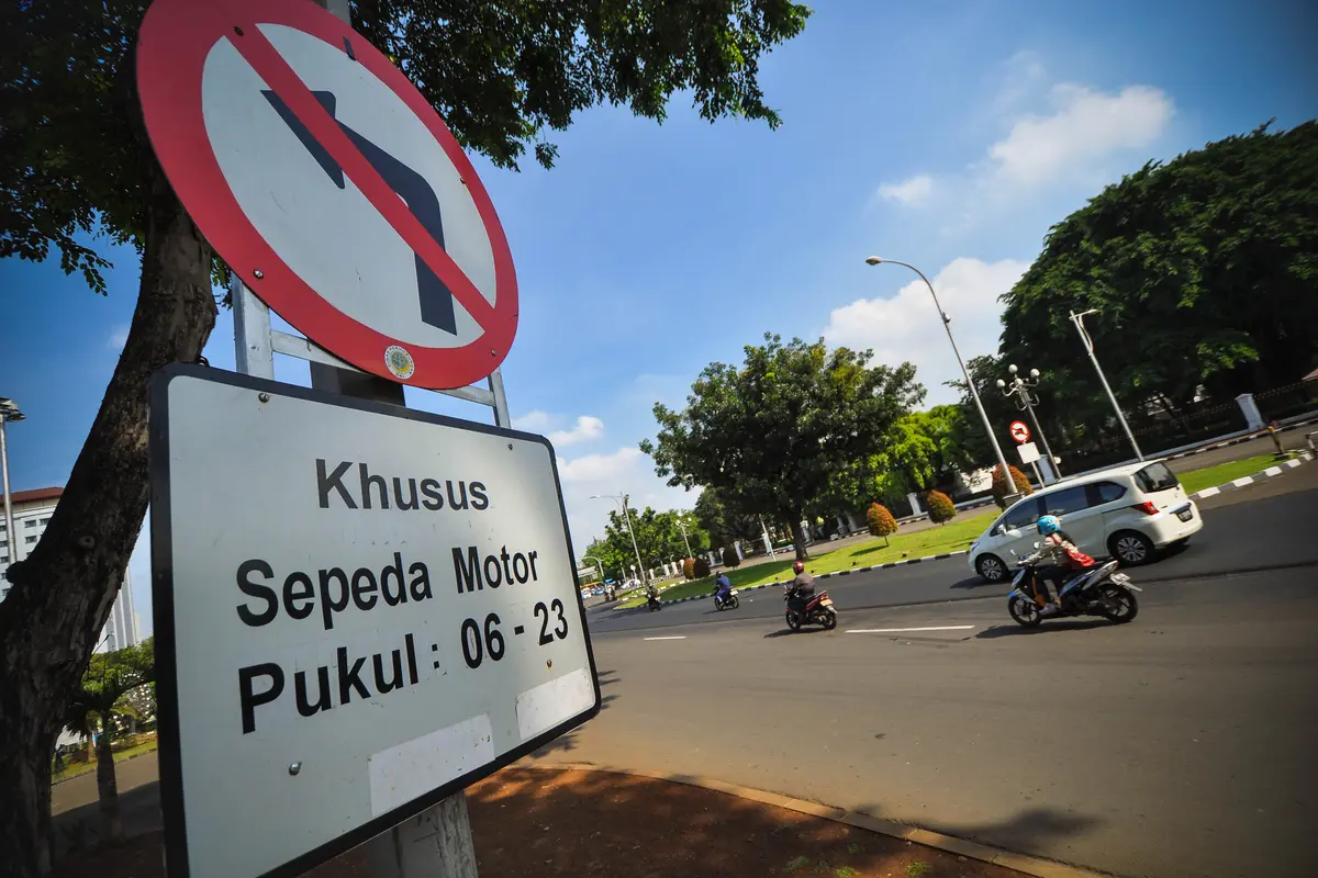 Larangan Motor di Thamrin