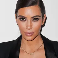 Coba nih liat dulu gimana komentar-komentar yang sering dilontarkan untuk Kim Kardashian.