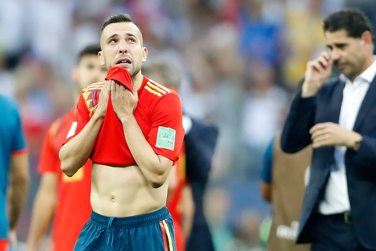 Spanyol Kalah dengan Kepala Tegak