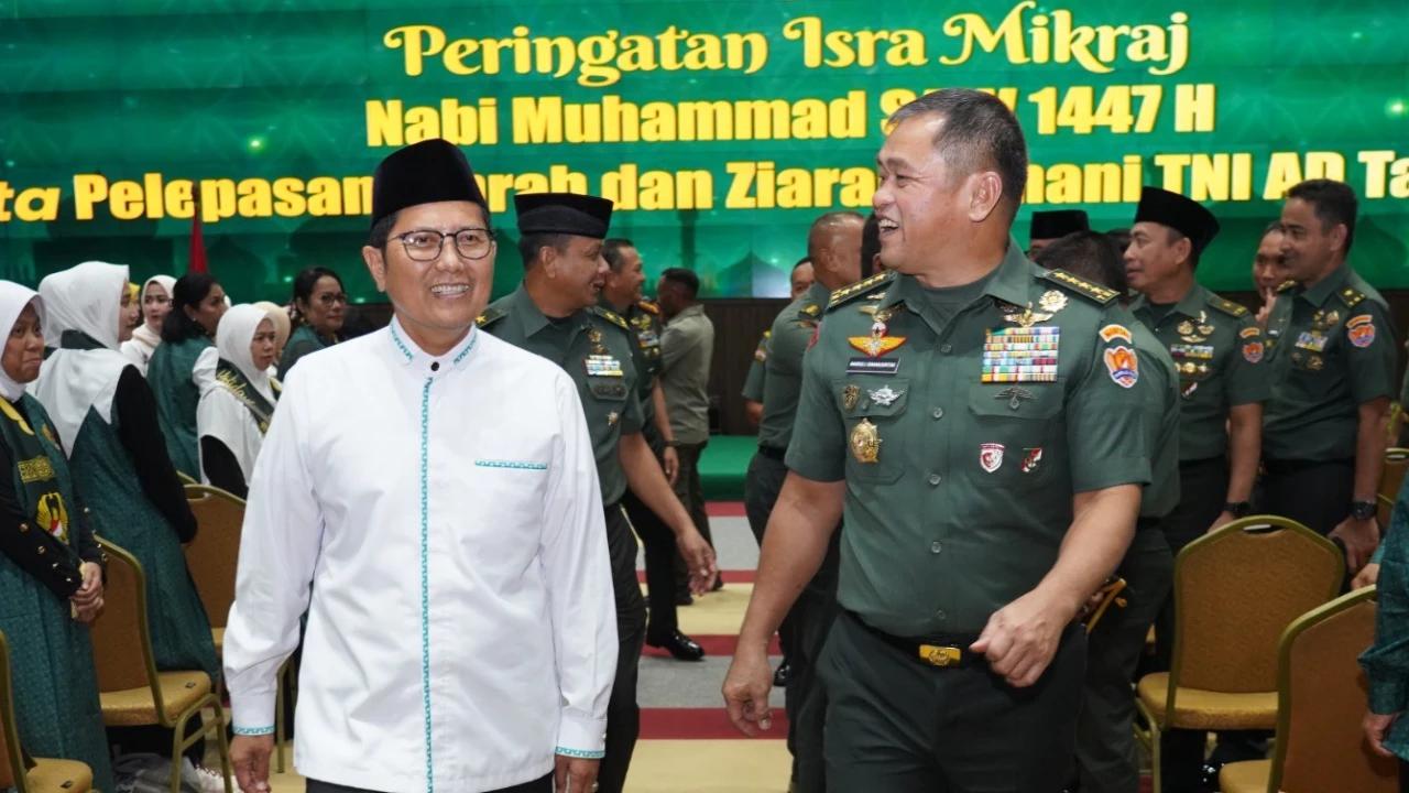 FOTO: Kasad Berangkatkan Prajurit dan PNS TNI AD Umroh sebagai Apresiasi Kinerja