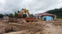 PT Agincourt Resources (PTAR), pengelola Tambang Emas Martabe, telah menyalurkan berbagai bentuk bantuan darurat kepada warga terdampak bencana banjir dan longsor. (Dok PTAR)