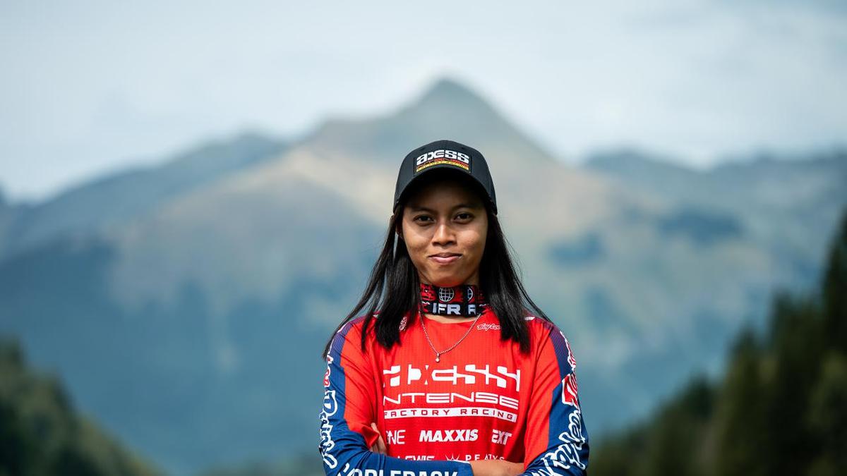 Milatul Khaqimah Ukir Sejarah Jadi Pembalap Indonesia Pertama Gabung Tim Downhill Eropa